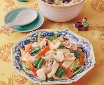 ヨシケイのミールキットで作った完成料理の盛り付け例